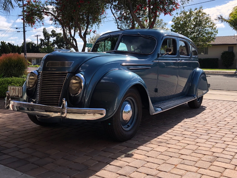 2019-04-20_1632-a03-1937-chrysler-c17-airflow_th.jpg